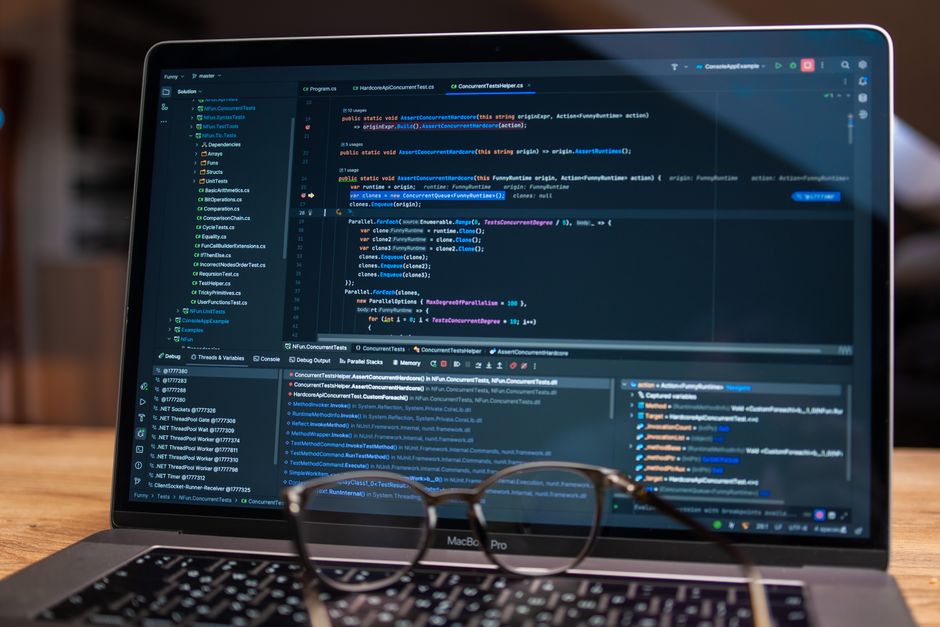Website Builder vs Custom Website Compared