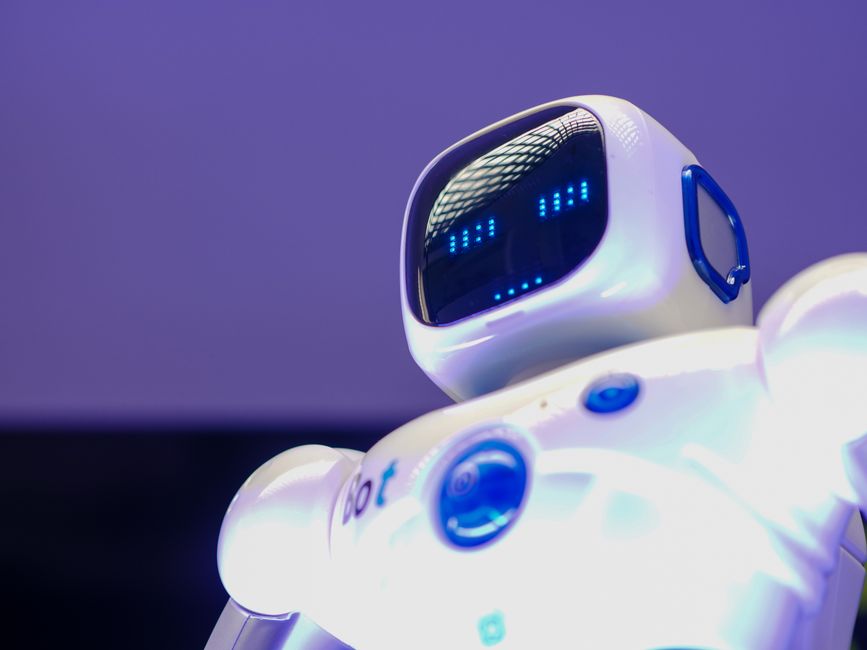 AI Solutions Kuwait: 25 Practical Ways to Transform Your Business